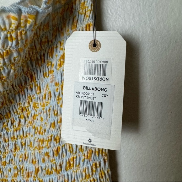 BILLABONG
Keep It Sweet Smocked Off shoulder dress - Picture 3 of 11